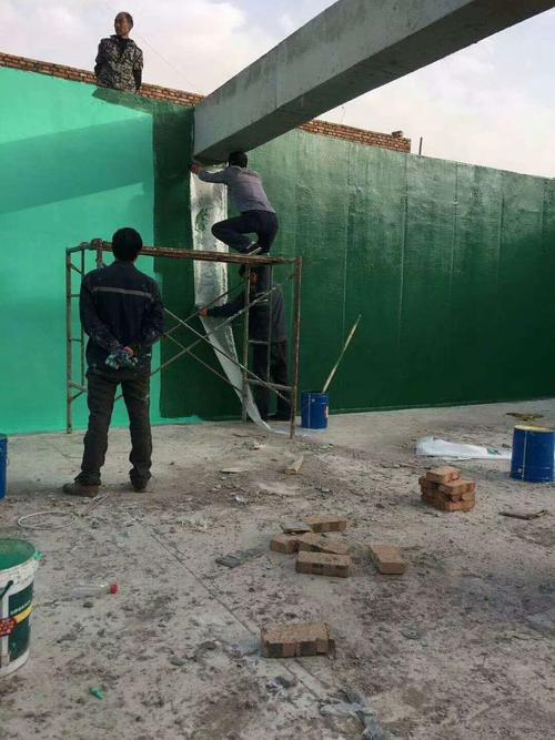 开封针对老旧车间地面普遍存在的起砂、裂缝问题